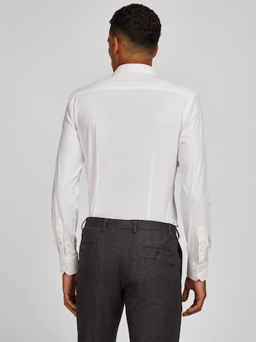 Coupe slim Chemise HECHTER PARIS en blanc
