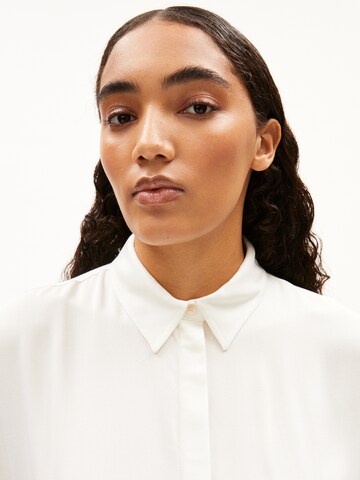 ARMEDANGELS Blouse in White