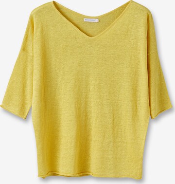 eve in paradise Sweater in Yellow: front