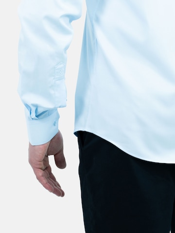 Vercate - Ajuste regular Camisa de negocios 'No. 27' en azul