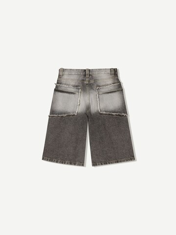 BershkaLoosefit Traperice - siva boja