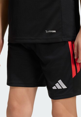 ADIDAS PERFORMANCE Regular Sportbroek 'Tiro26 League' in Zwart