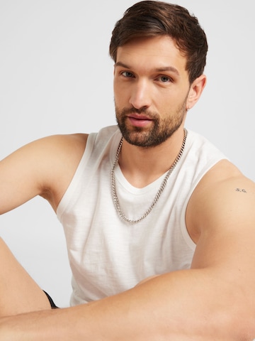 T-Shirt s.Oliver en blanc