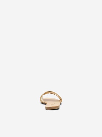 ONLY - Zapatillas de casa 'FELI' en oro