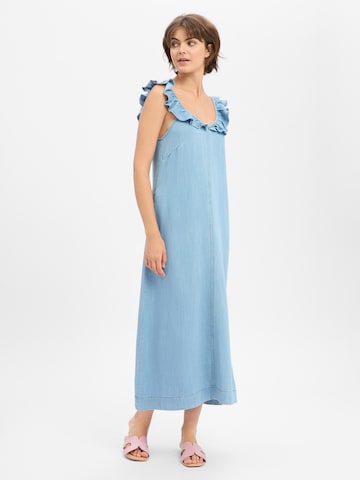 NÜMPH Jurk 'Nuelida' in Blauw: voorkant