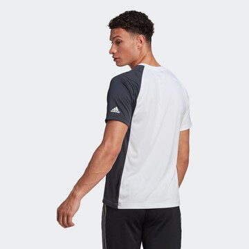 T-Shirt fonctionnel 'Colourblock' ADIDAS SPORTSWEAR en blanc