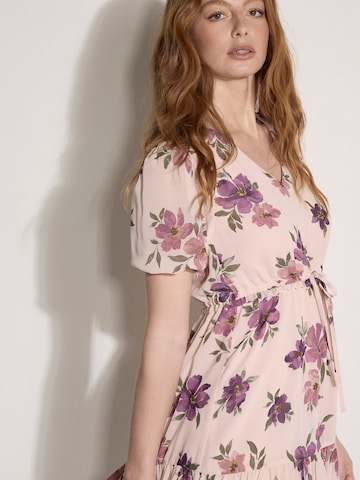 Robe ' ' Apricot en rose