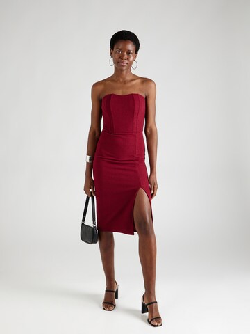 Robe de cocktail 'LYKKE' WAL G. en rouge