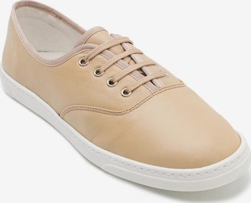 Dancing Queens Sneakers 'Dancing Queens - SMOVE Dance Sneaker Leder' in Beige: front