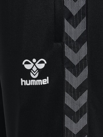 Hummel Regular Sporthose in Schwarz