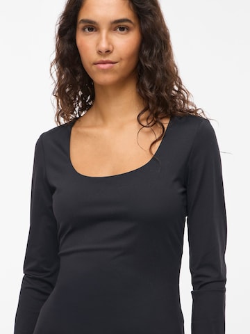 T-shirt 'VIKenza' VILA en noir