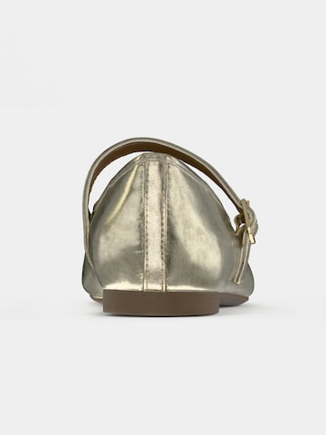 Balerini cu curea glezna 'JANEYY' de la CALL IT SPRING pe bej