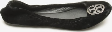 Tory Burch Flats & Loafers in 37 in Black: front