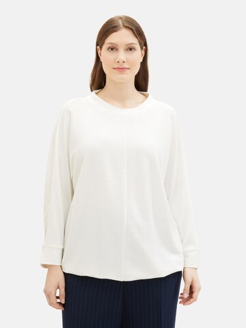 Tom Tailor Women + Shirt in White: front