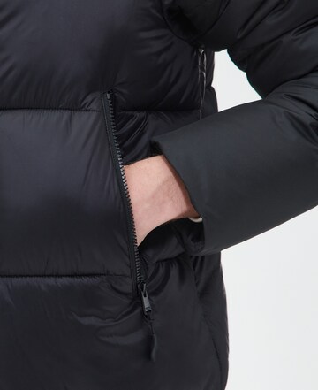 Barbour International Χειμερινό παλτό 'Hoxton' σε μαύρο