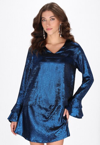faina Blouse in Blue: front