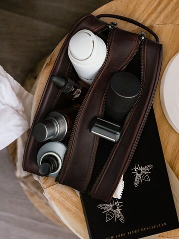 PURE Studios Toiletry Bag 'Atlas XL' in Brown