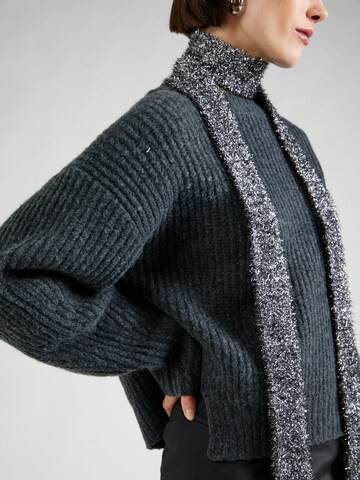 WEEKDAY Sweater 'Ivy' in Grey