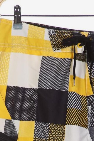 Analog Shorts in 33 in Yellow