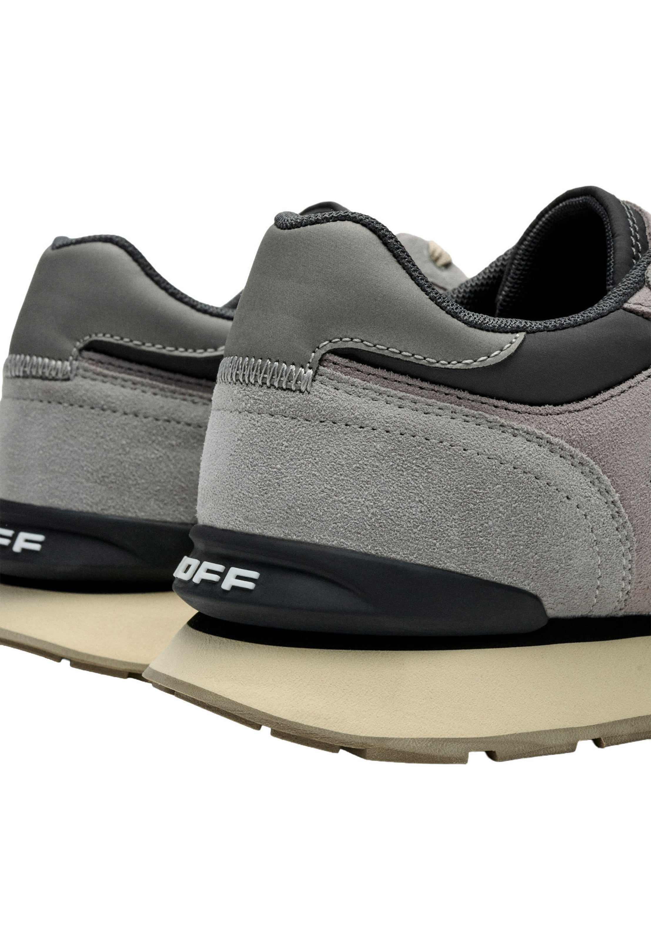 HOFF - Sapatilhas baixas 'City' em roxo