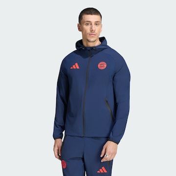 ADIDAS PERFORMANCE - Chaqueta deportiva 'FC Bayern München Tiro' en azul: frente
