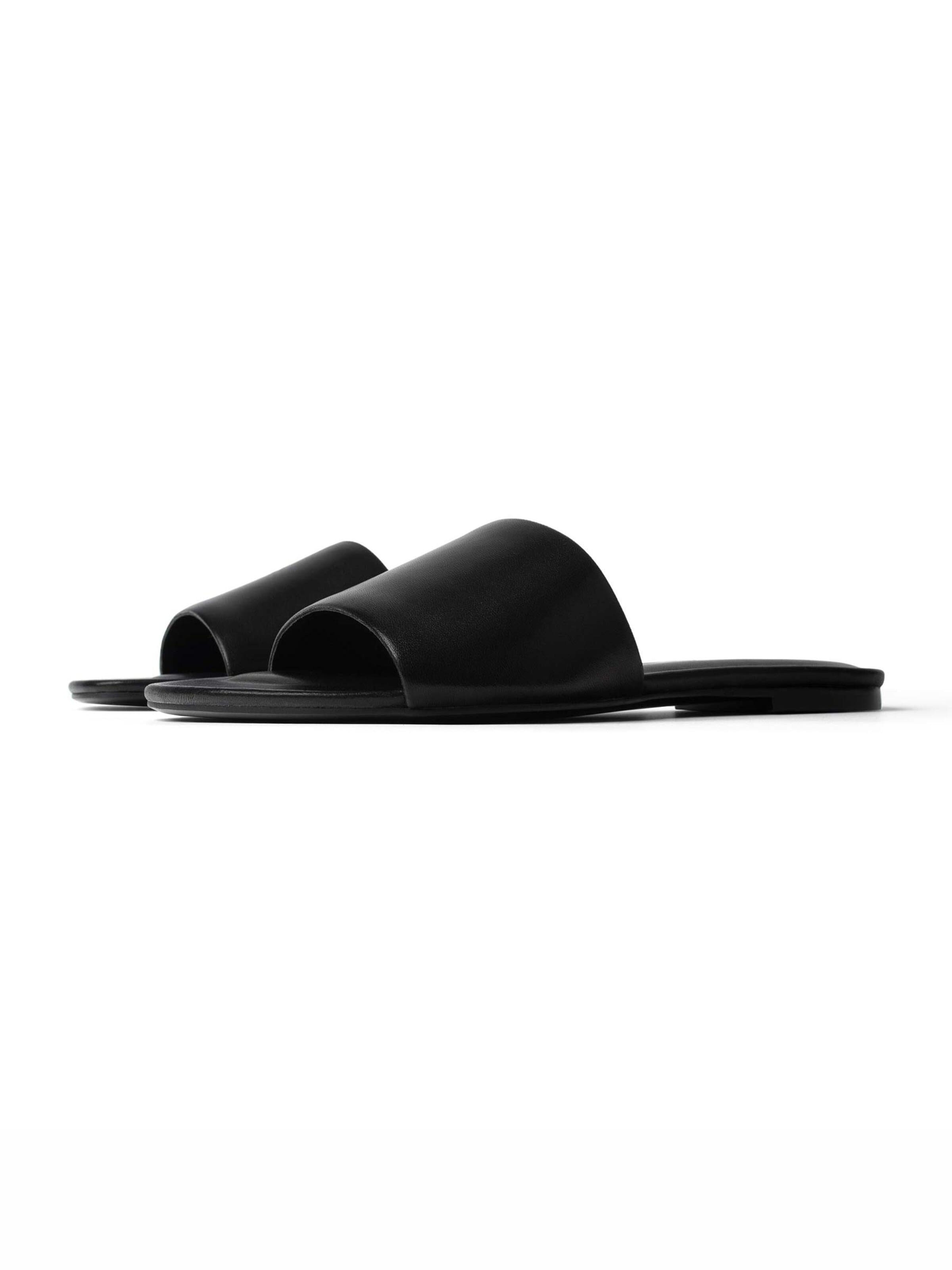 L37 HANDMADE SHOES - Pantufa 'ALL THE COLORS FADE' em preto