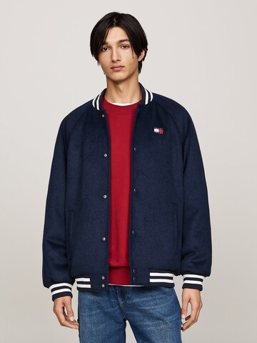 Tommy Jeans Between-season jacket in Blue: front