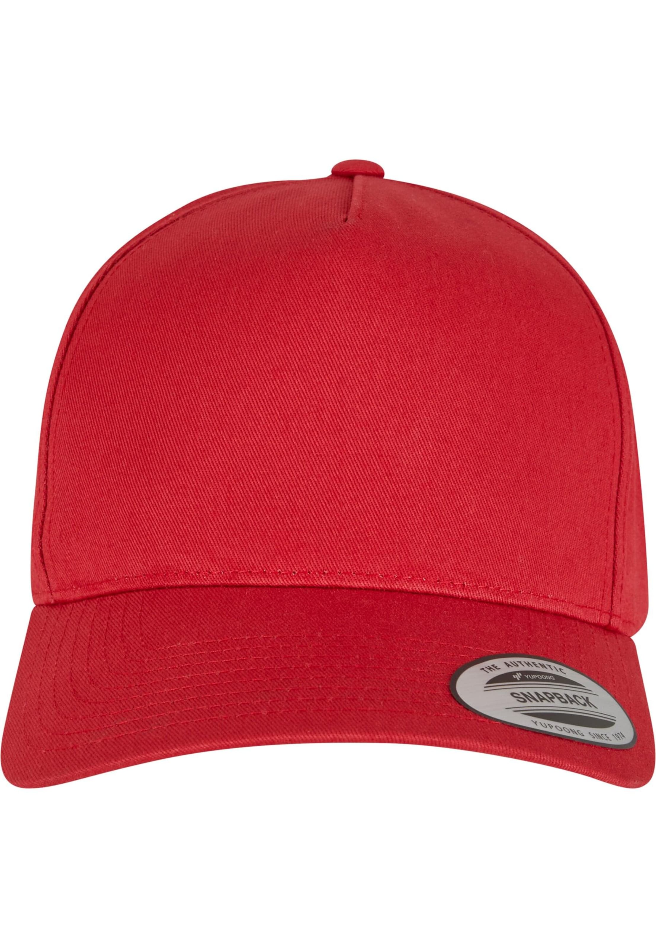 Flexfit Cap in Red