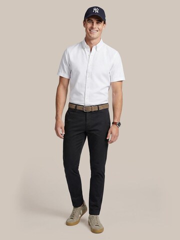 Steppin' out Regular fit Button Up Shirt in White: front