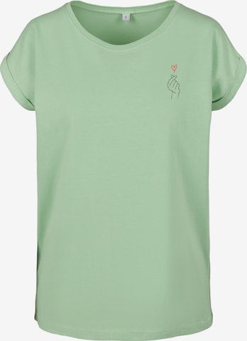 Urban Classics Shirt 'K-Heart' in Grün: Vorderseite