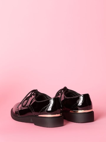 Lipsy Lågsko i svart