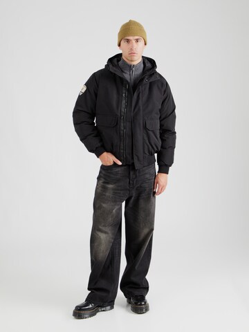 Superdry Zimska jakna 'Everest' | črna barva