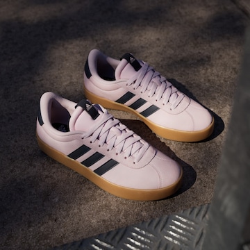 ADIDAS SPORTSWEAR Matalavartiset tennarit 'VL Court 3.0' värissä vaaleanpunainen