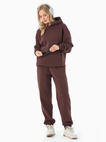 Organication Sweatshirt in Brown