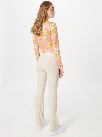 Monki Flared Broek in Beige