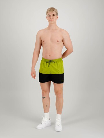 Maillot de bain de sport 'Split 5' Nike Swim en vert