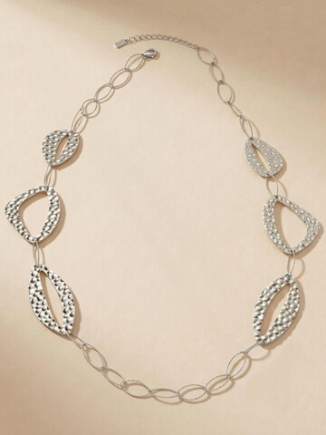 Collana 'RAGNA' di DNSK Copenhagen in argento