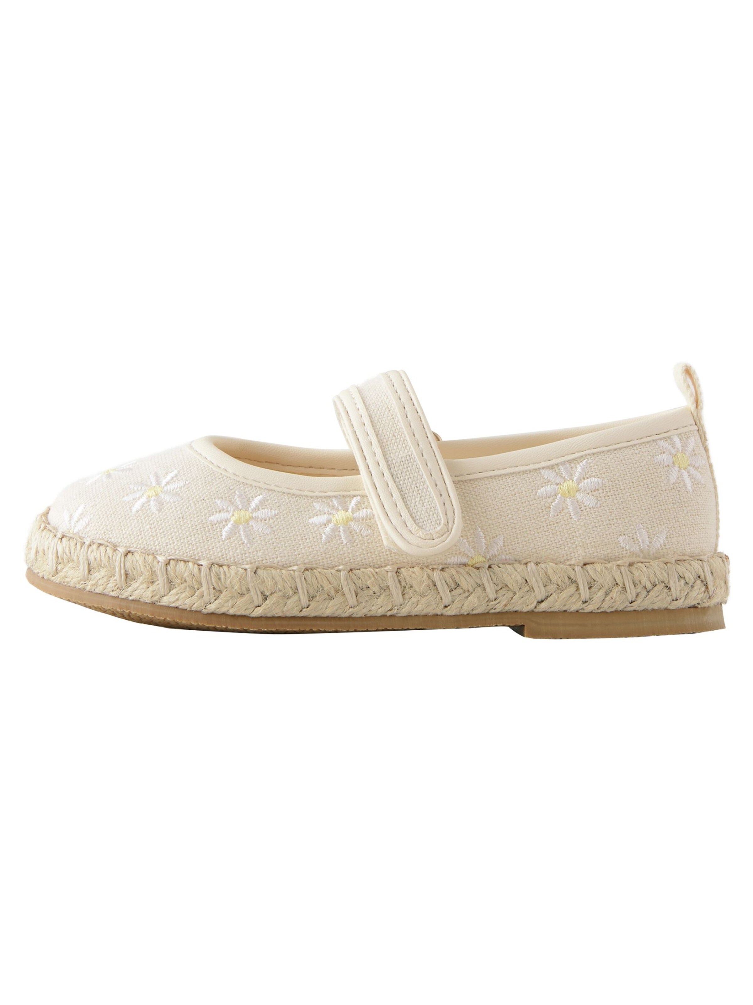 Next Baleriina, värv beež: eest vaates