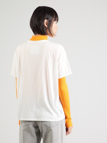 T-shirt 'Wally' LIEBLINGSSTÜCK en blanc