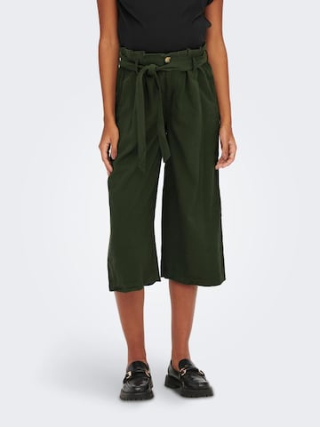 Only Maternity Regular Pleat-Front Pants 'Mama' in Green: front