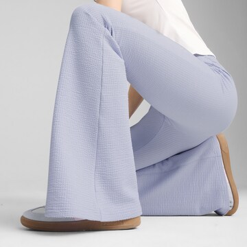PUMA Flared Leggings 'Dare to' in Blauw
