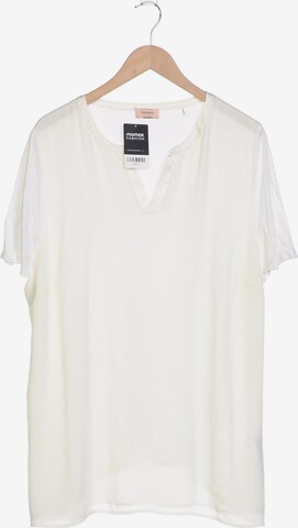 TRIANGLE Top & Shirt in 5XL in White: front