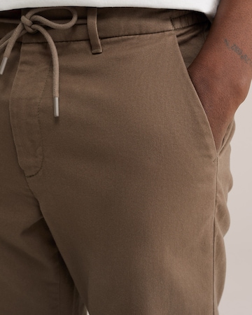 WE Fashion Regular Hose in Braun