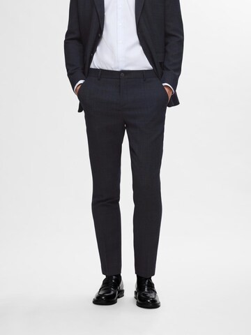 SELECTED HOMME Slim fit Pleated Pants in Blue: front