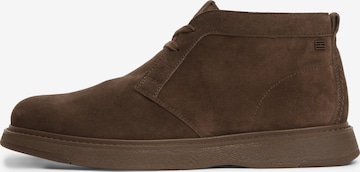 Chukka Boots TOMMY HILFIGER en marron : devant