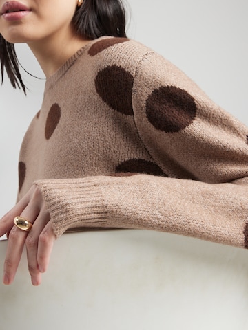 Pullover 'PCOSLA' di PIECES in marrone