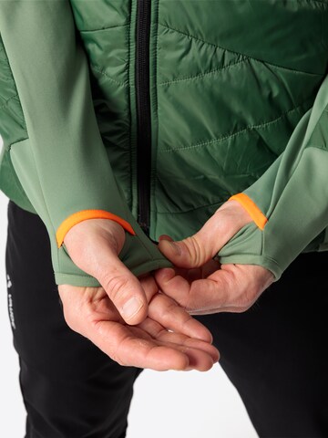 VAUDE Outdoor jacket 'Sesvenna IV ' in Green