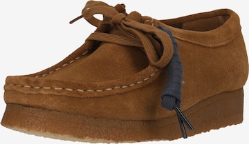 Mocassino 'Wallabee' di CLARKS in marrone: frontale