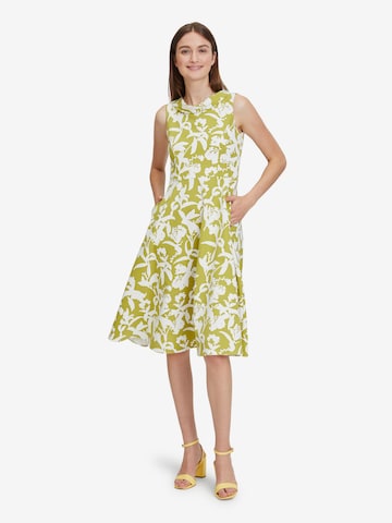 Vera Mont Dress in Green