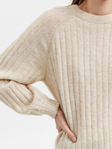 Pullover 'Mola' di SELECTED FEMME in beige